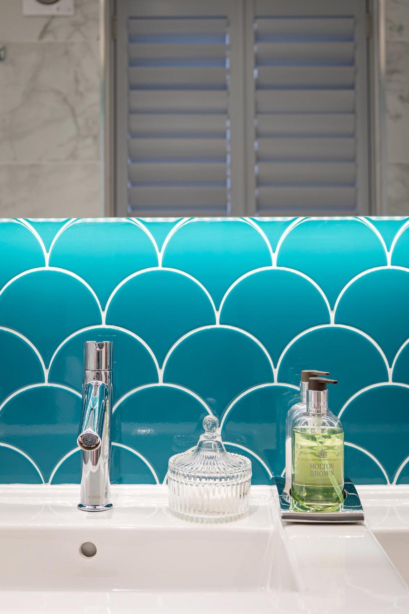 Beaches Brighton - Luxury Seafront Accommodation エクステリア 写真