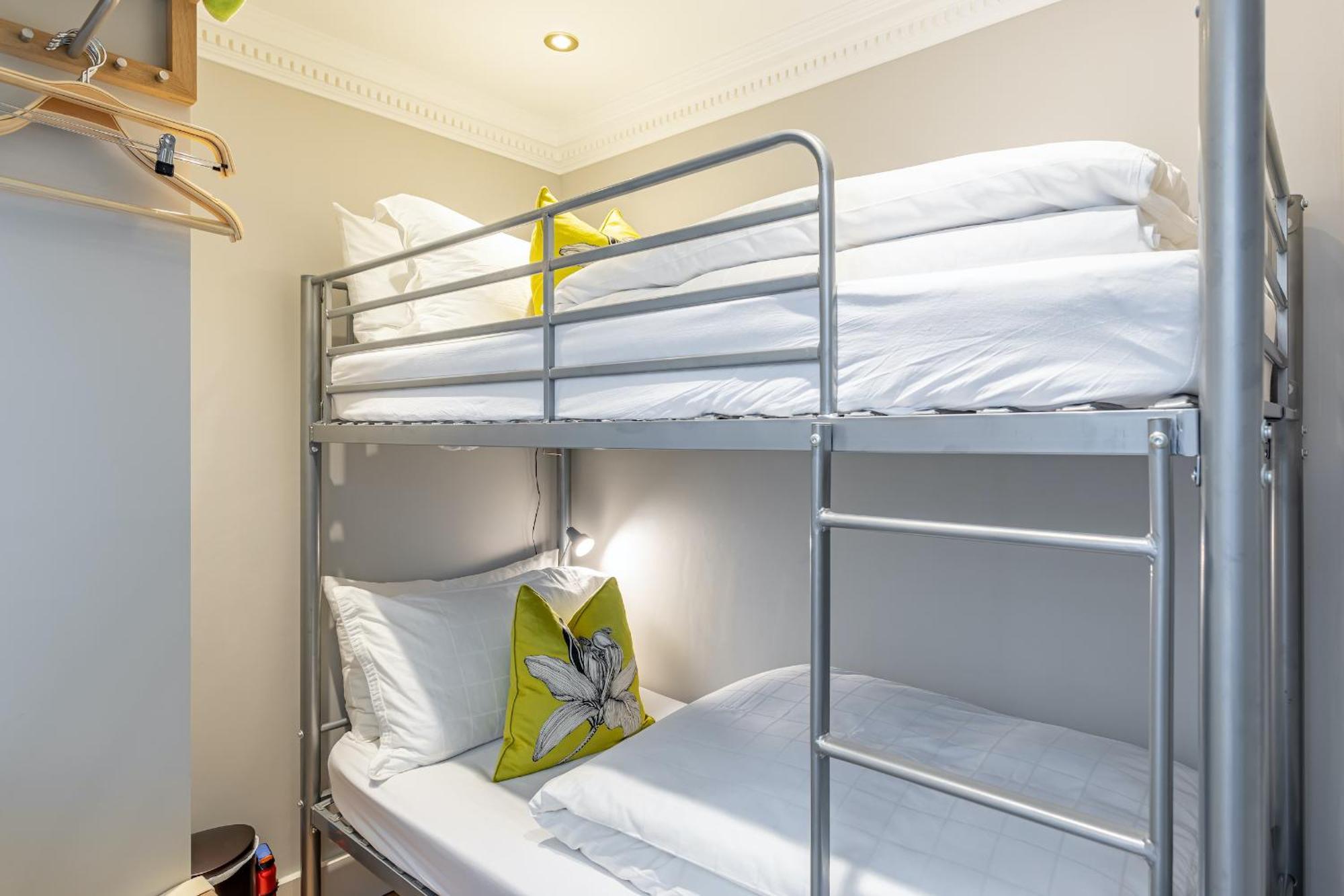 Beaches Brighton - Luxury Seafront Accommodation エクステリア 写真
